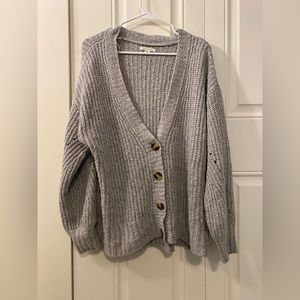 American Eagle grey cardigan